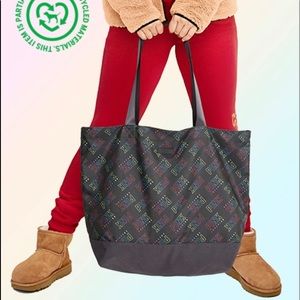 NWT weekends tote